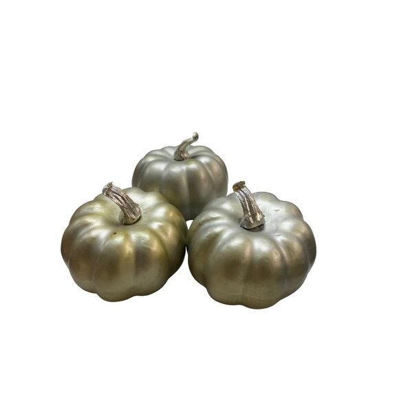 Decorative Autumn Harvest Set - Pumpkins Pinecones & Burlap Leaves - Picture 5 of 7